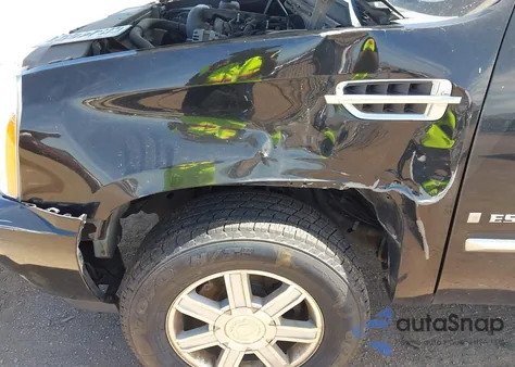 2007 Cadillac Escalade Standard from USA, damaged, VIN 1GYFK63887R341428